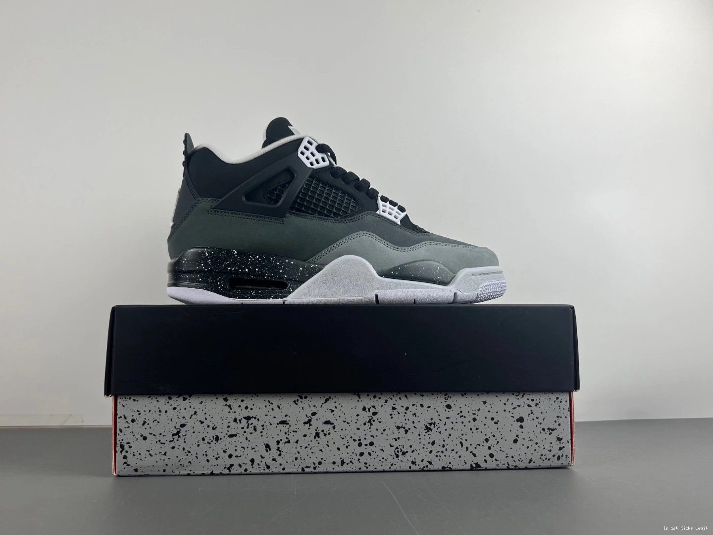 Jordan Air FQ8138 4 Retro 'Fear' - 2024 002 0210